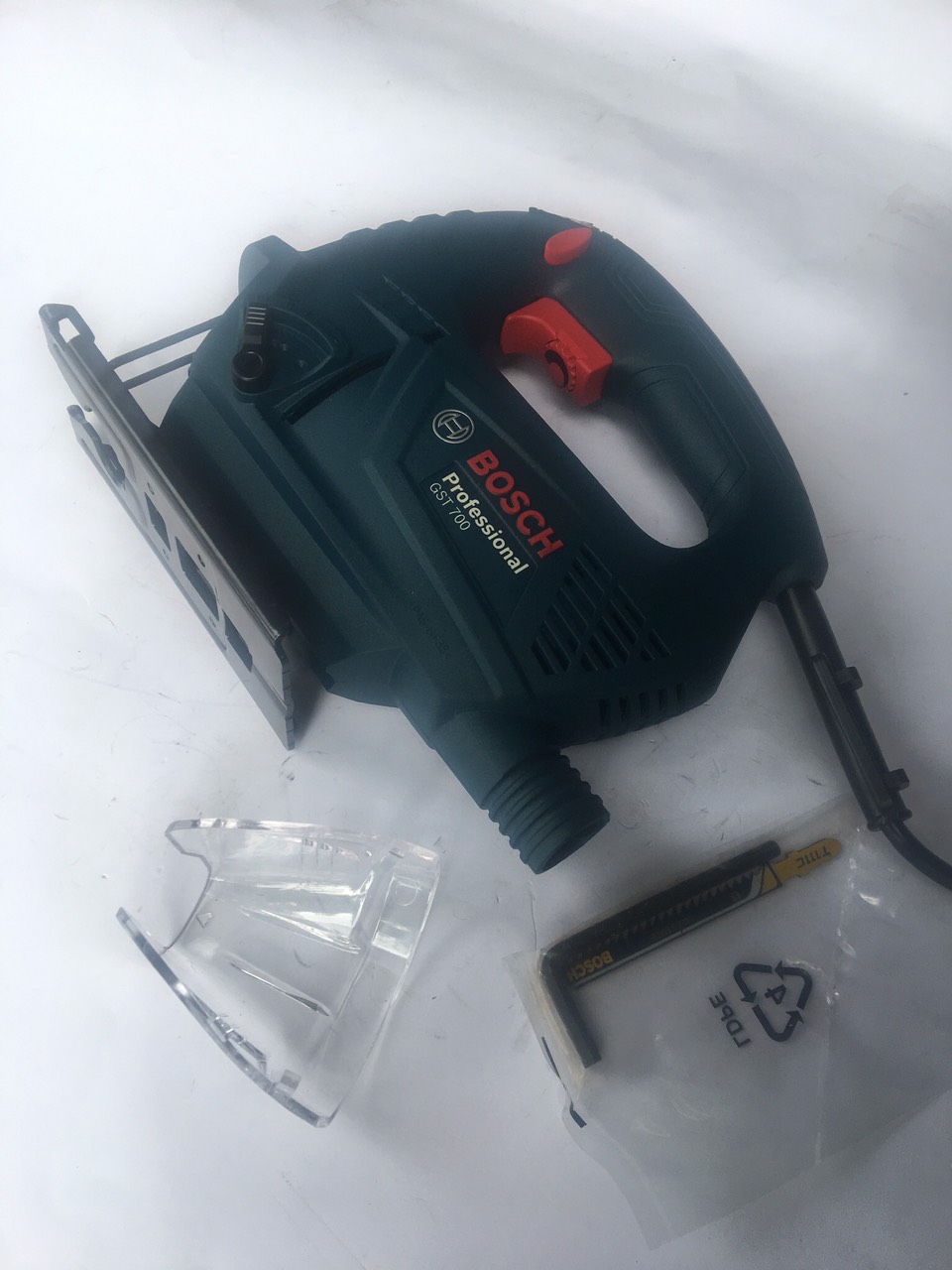 GST700-2