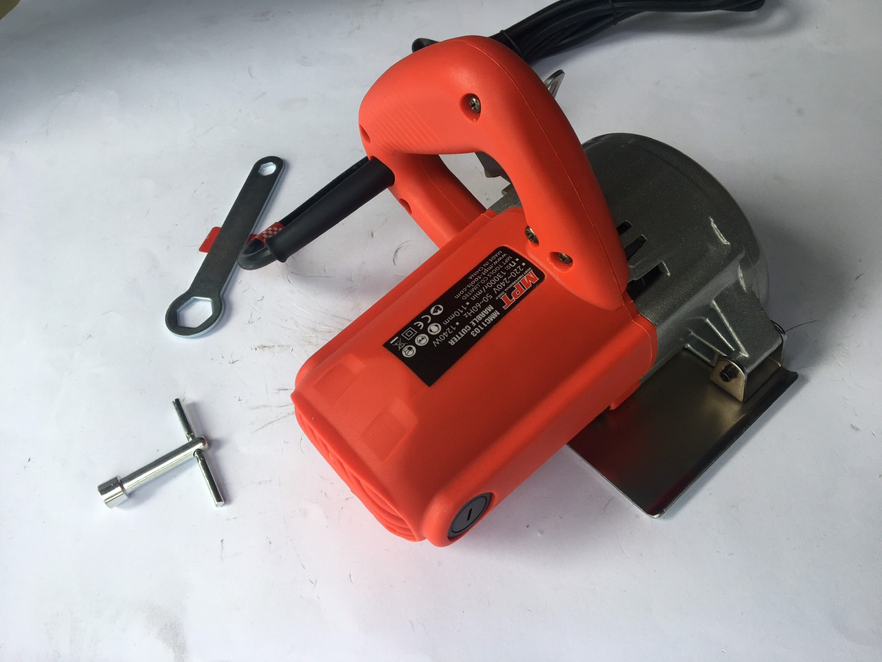MMC1103-2