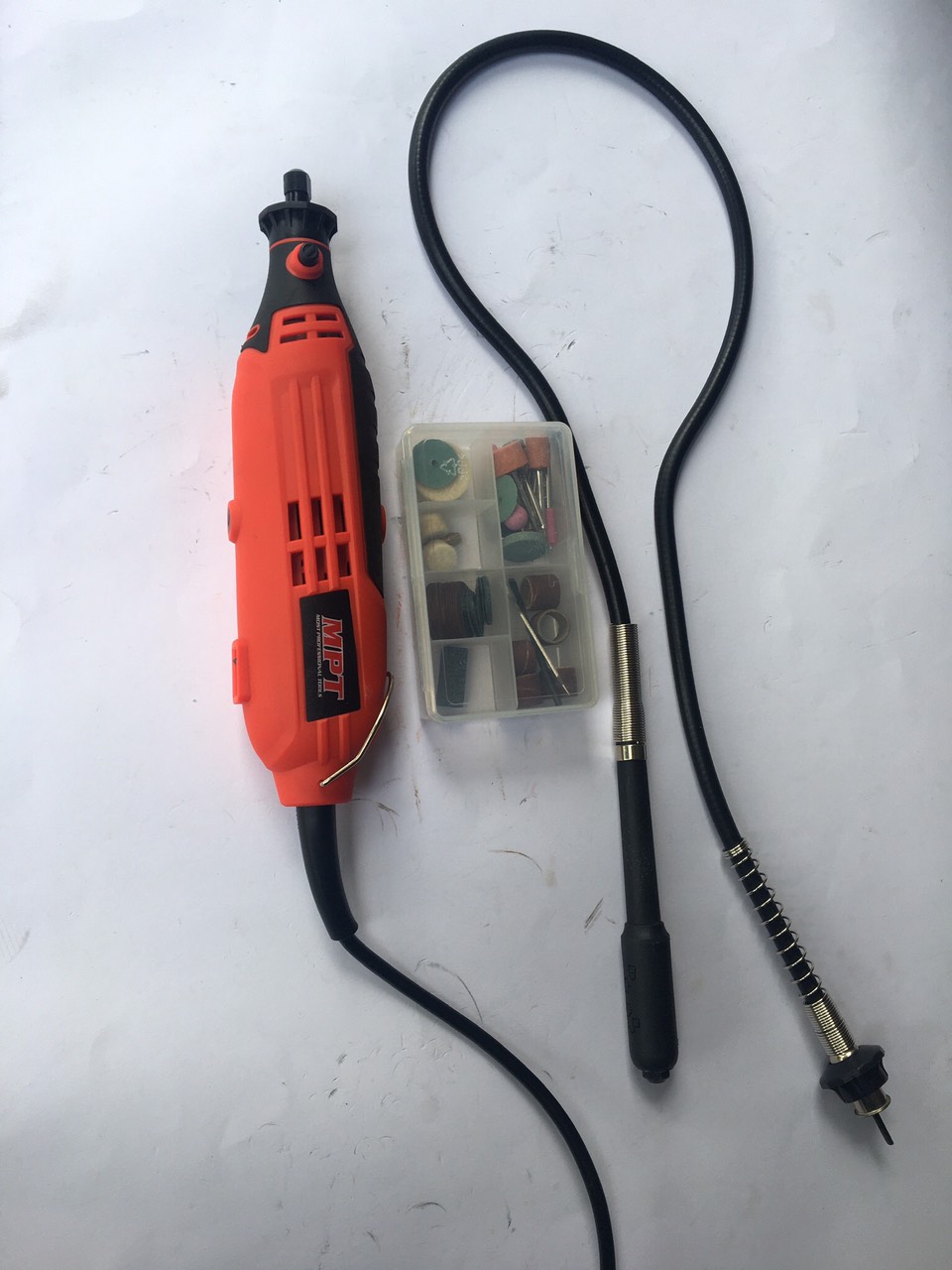 MMG1603-4