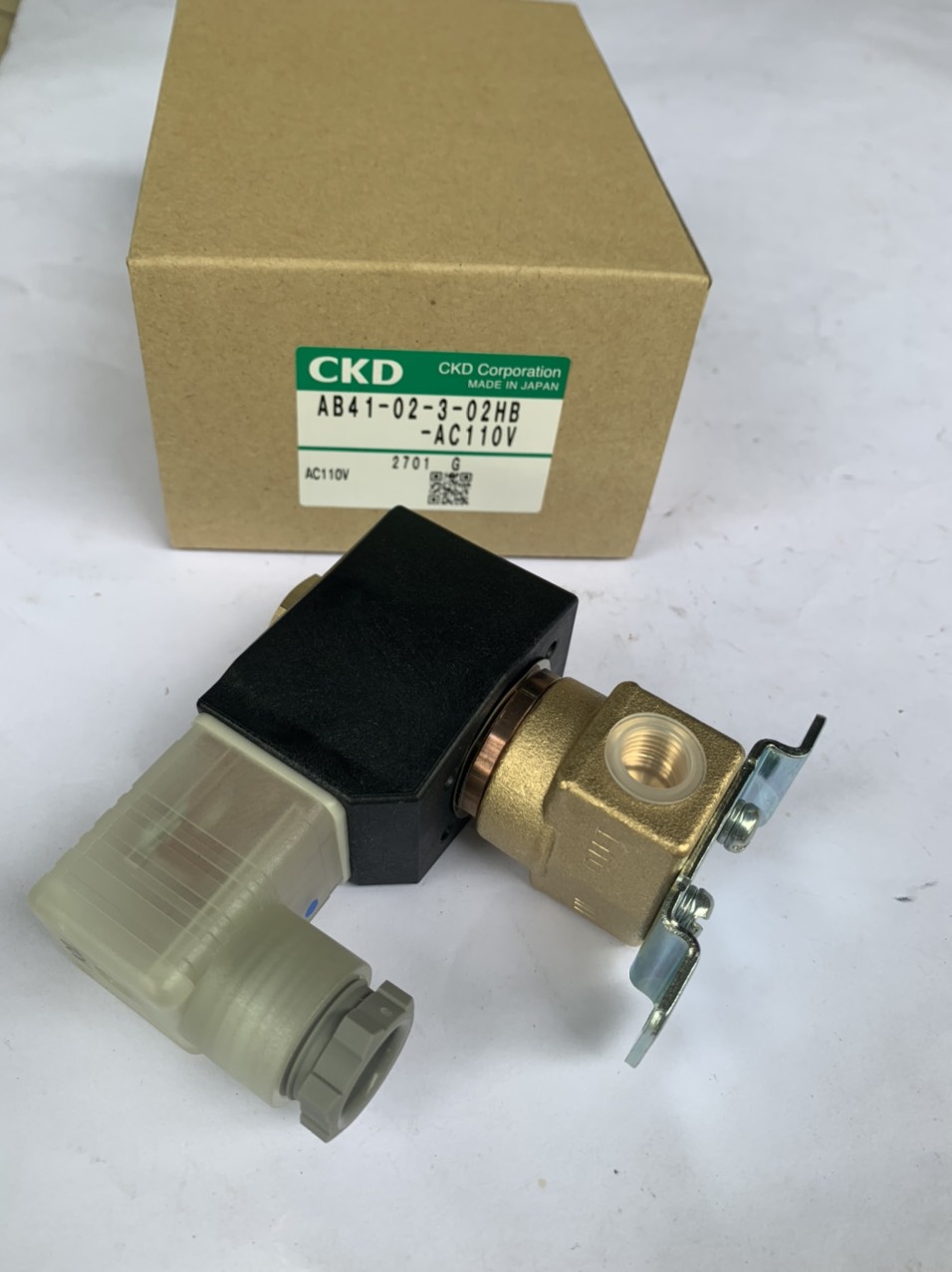 AB41-02-110V-3
