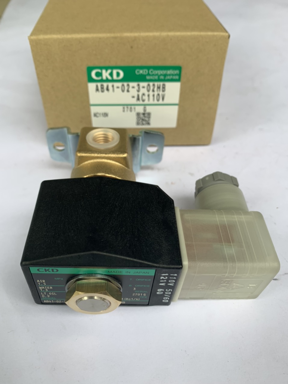 AB41-02-110V-4