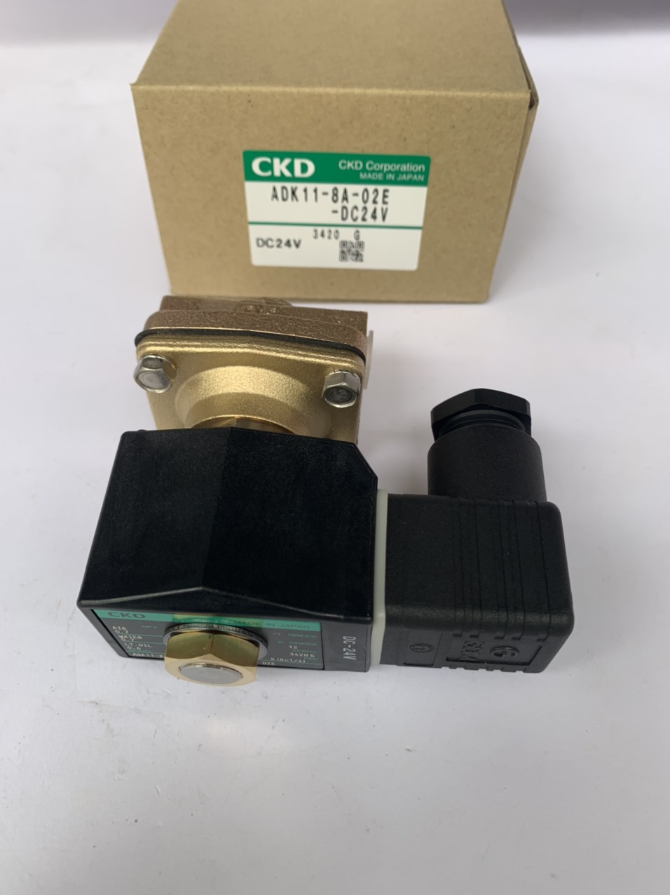ADK11-8A- 24V-4