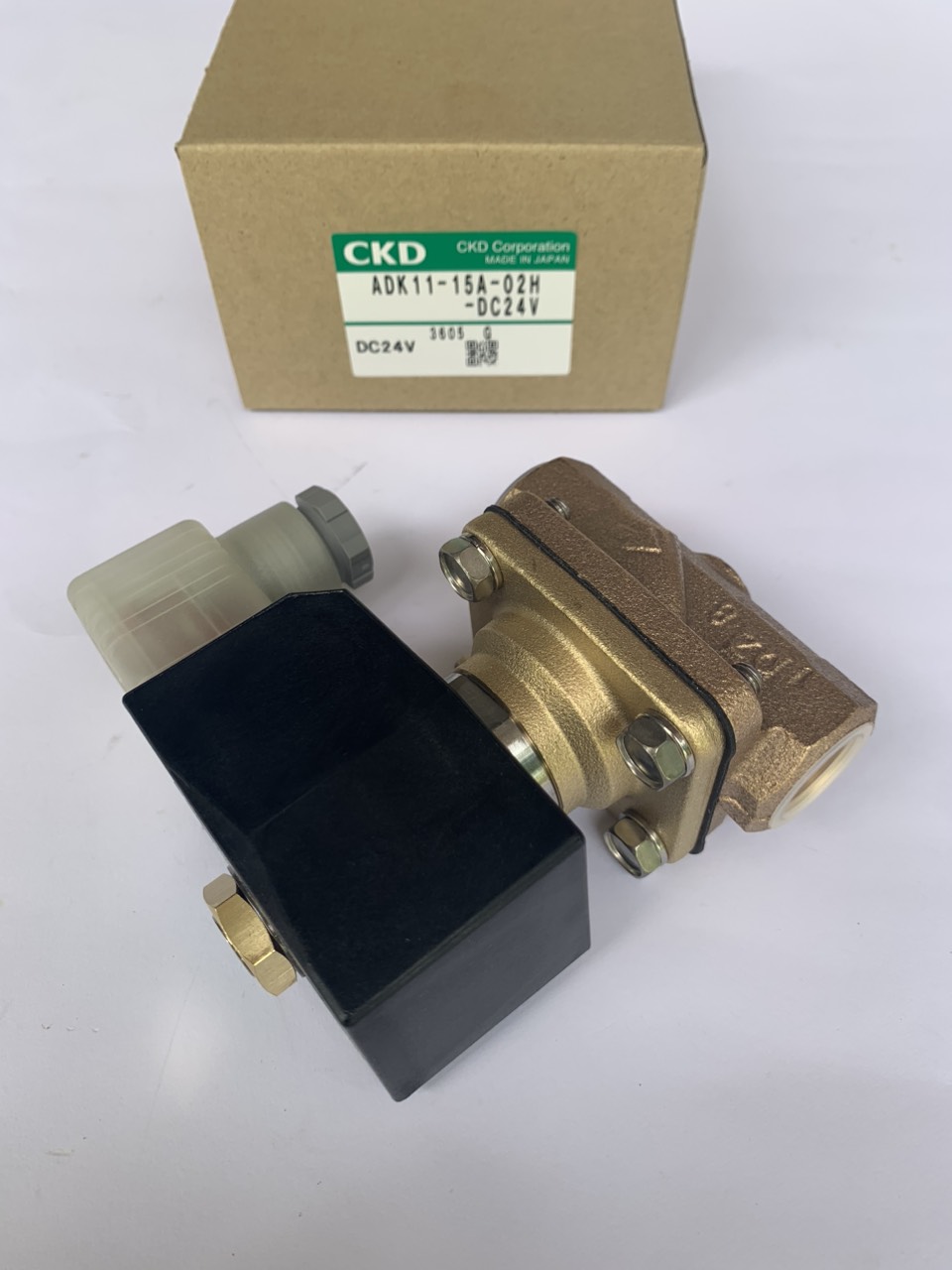 ADK11-15A-02H-DC24V-3