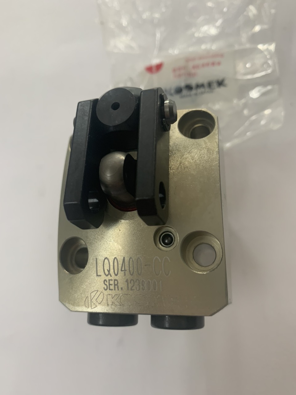 LQ0400-CC-8