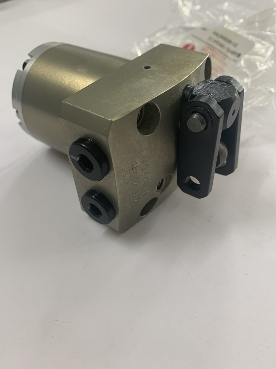 LQ0480-CL-8