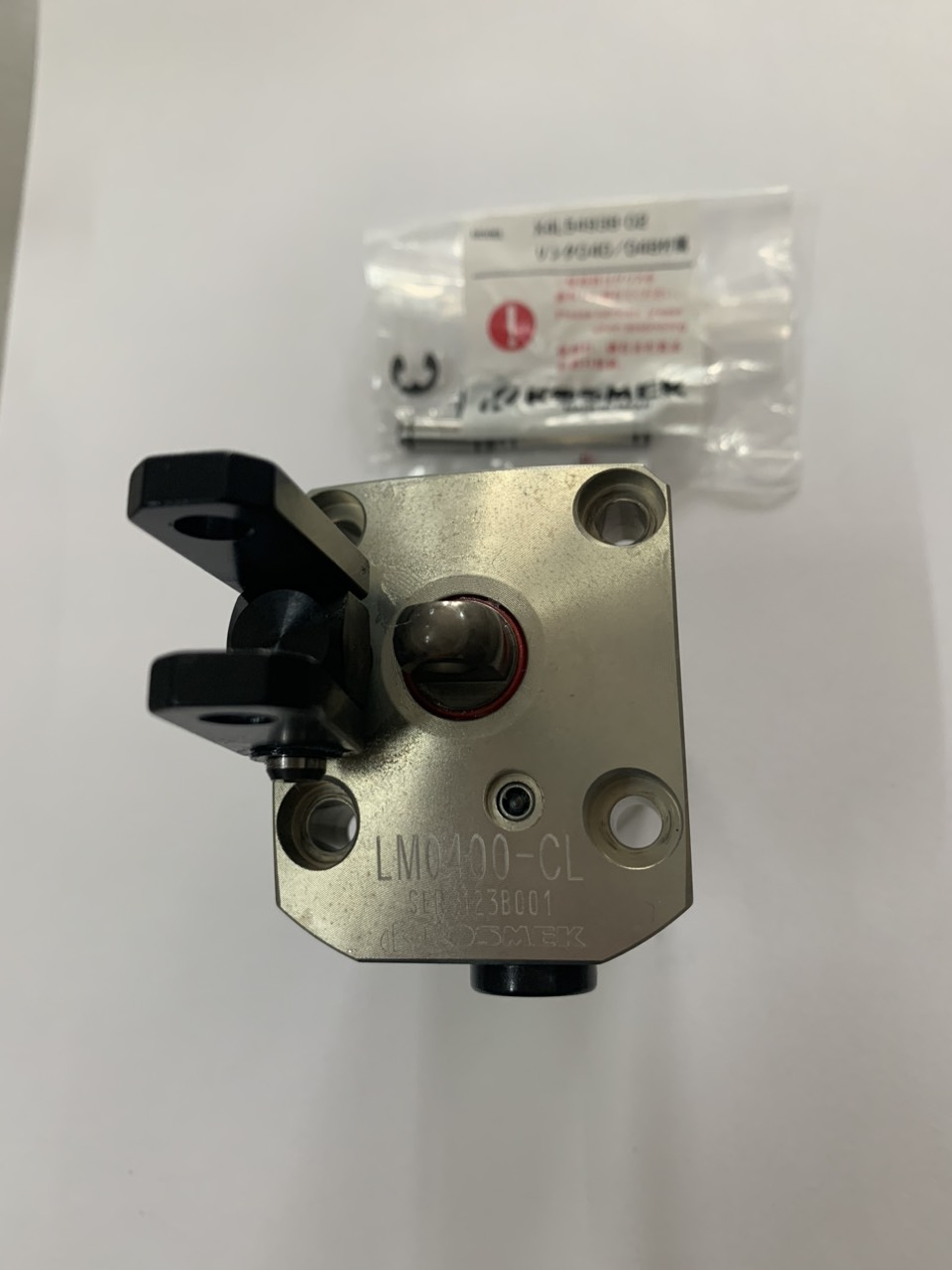 LM0400-CL-2