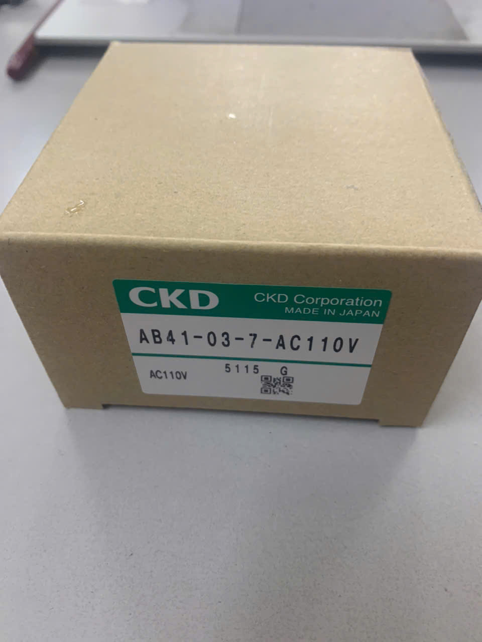 AB41-3-7-110V-1
