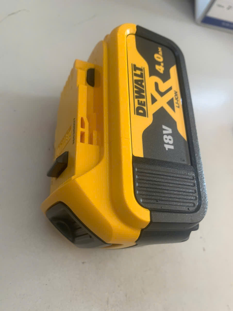 18V-4Ah-3