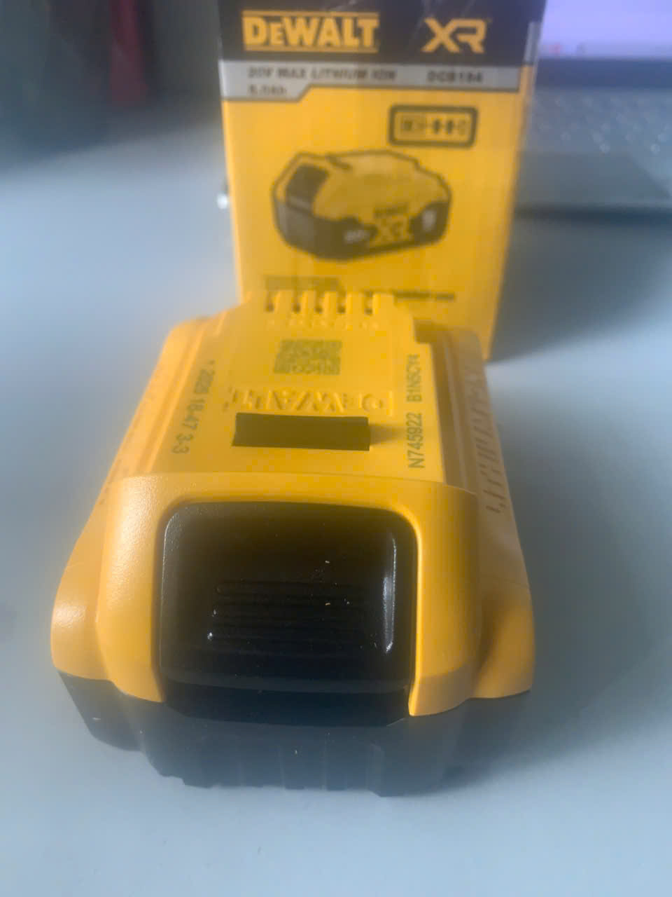 20V-5Ah.-2